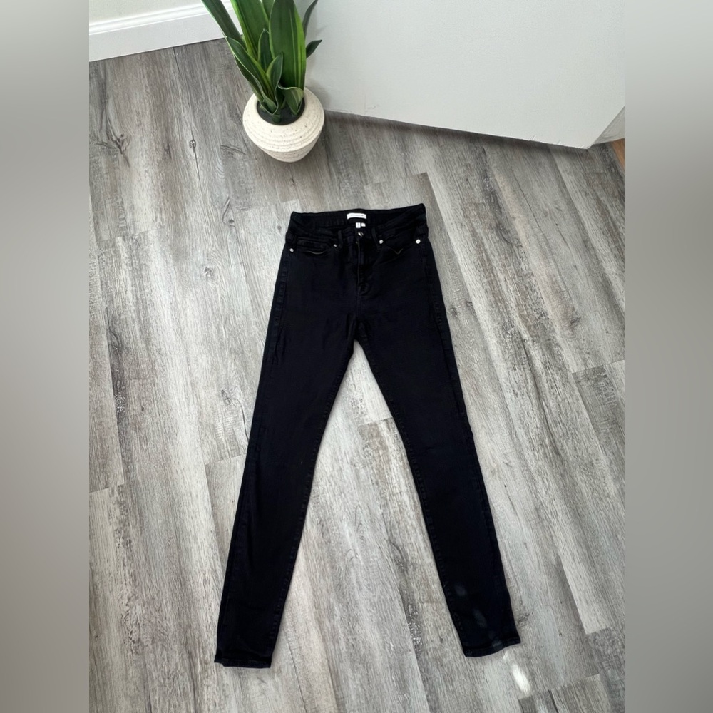 Good American Size 29 Black Skinny Jeans